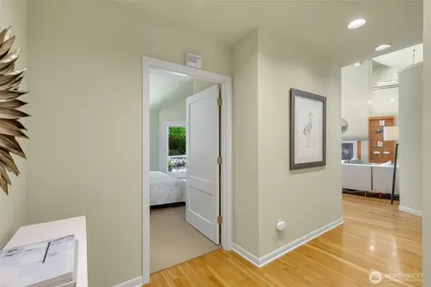 3815 E Mcgraw Street Seattle WA 98112