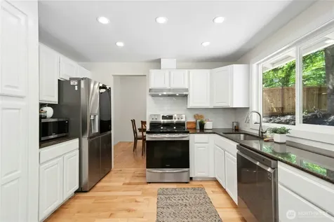 7814 NE 135th Place Kirkland WA 98034