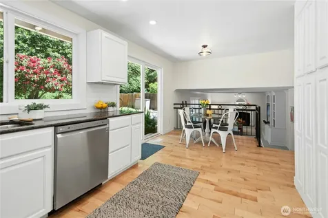 7814 NE 135th Place Kirkland WA 98034