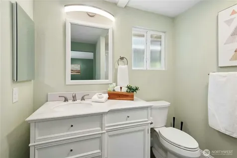 7814 NE 135th Place Kirkland WA 98034