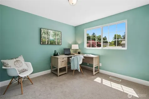 7814 NE 135th Place Kirkland WA 98034