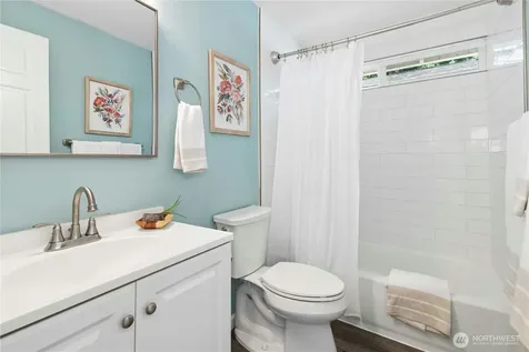 7814 NE 135th Place Kirkland WA 98034