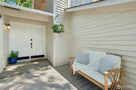7814 NE 135th Place Kirkland WA 98034