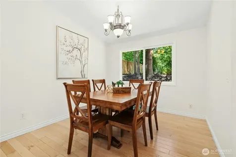 7814 NE 135th Place Kirkland WA 98034