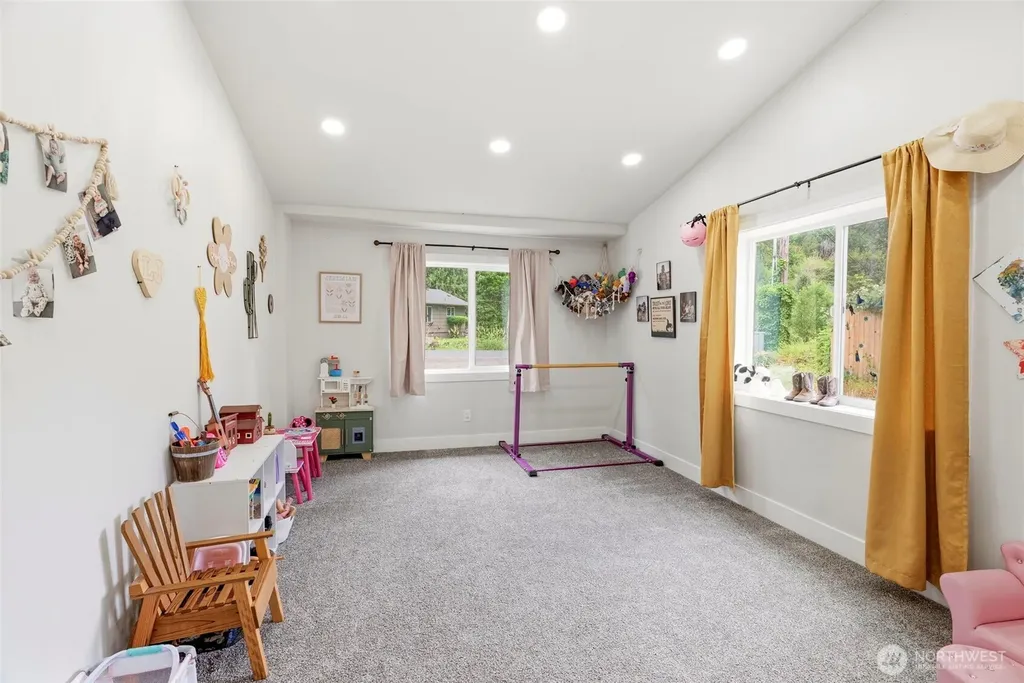 131 Mcgeary Road Kelso WA 98626