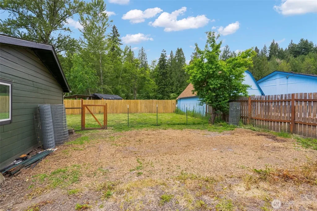131 Mcgeary Road Kelso WA 98626