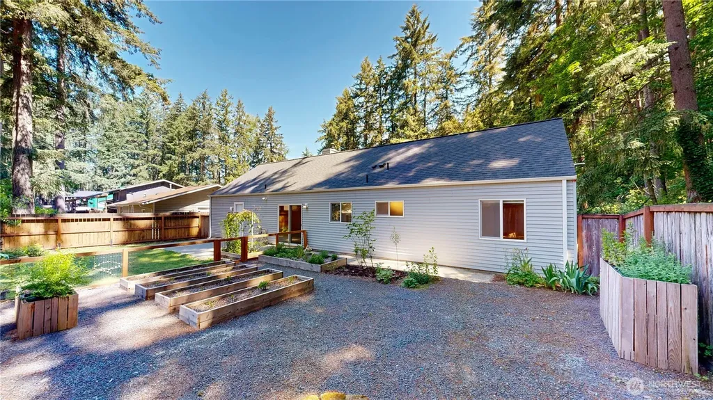 18739 SE 268th Street Covington WA 98042