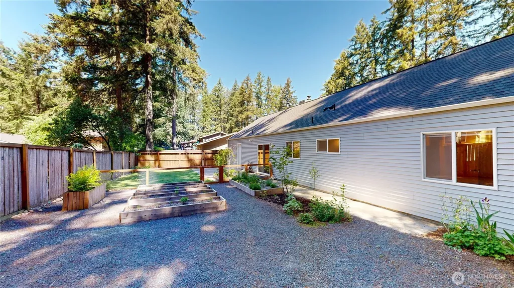 18739 SE 268th Street Covington WA 98042