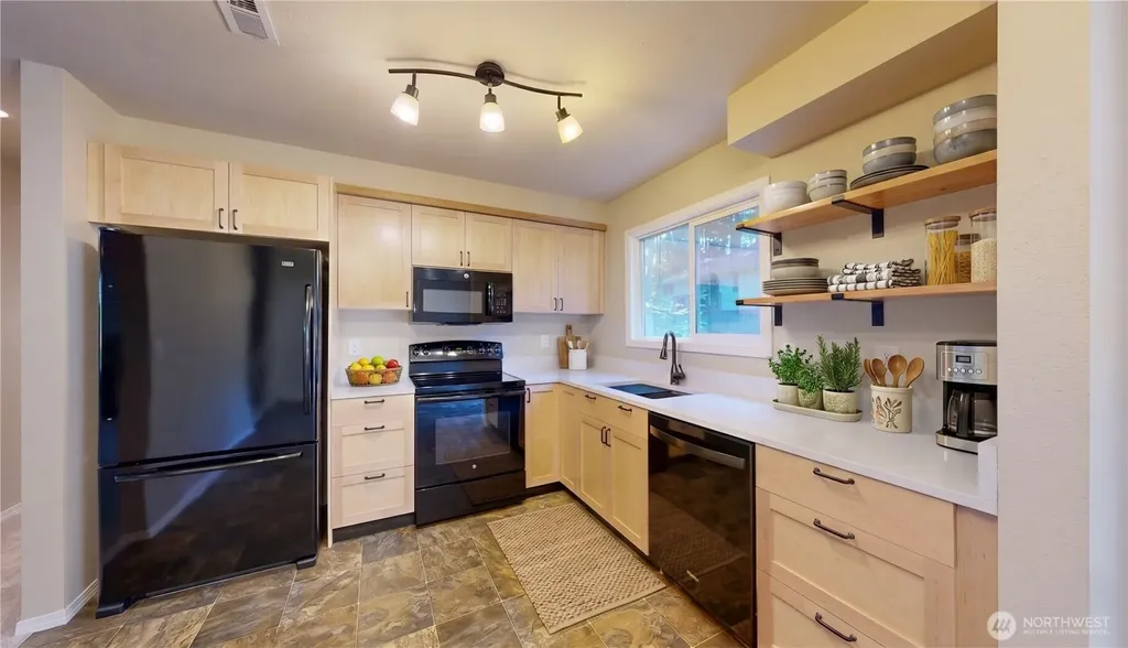 18739 SE 268th Street Covington WA 98042