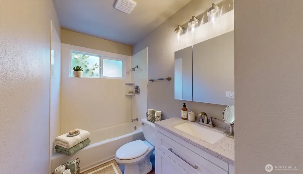 18739 SE 268th Street Covington WA 98042