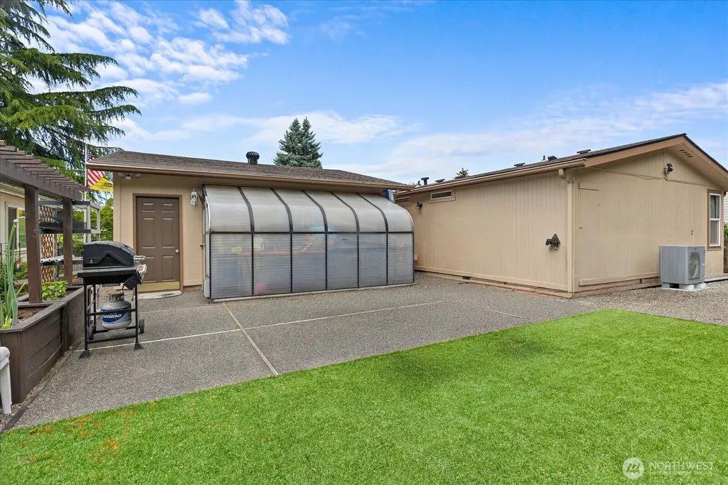 24201 8th Place W Bothell WA 98021