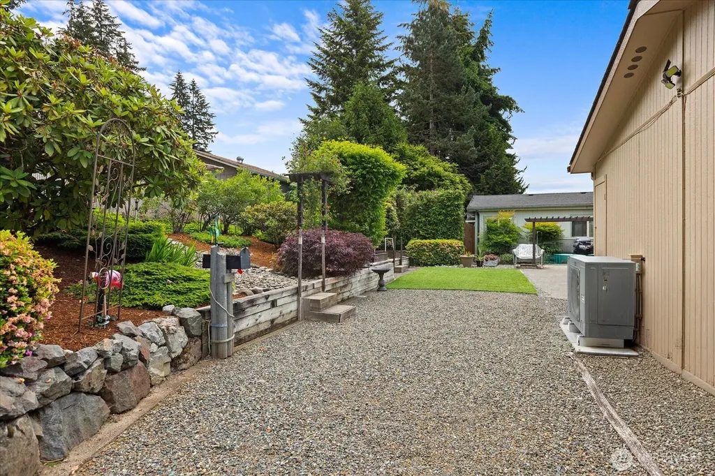24201 8th Place W Bothell WA 98021