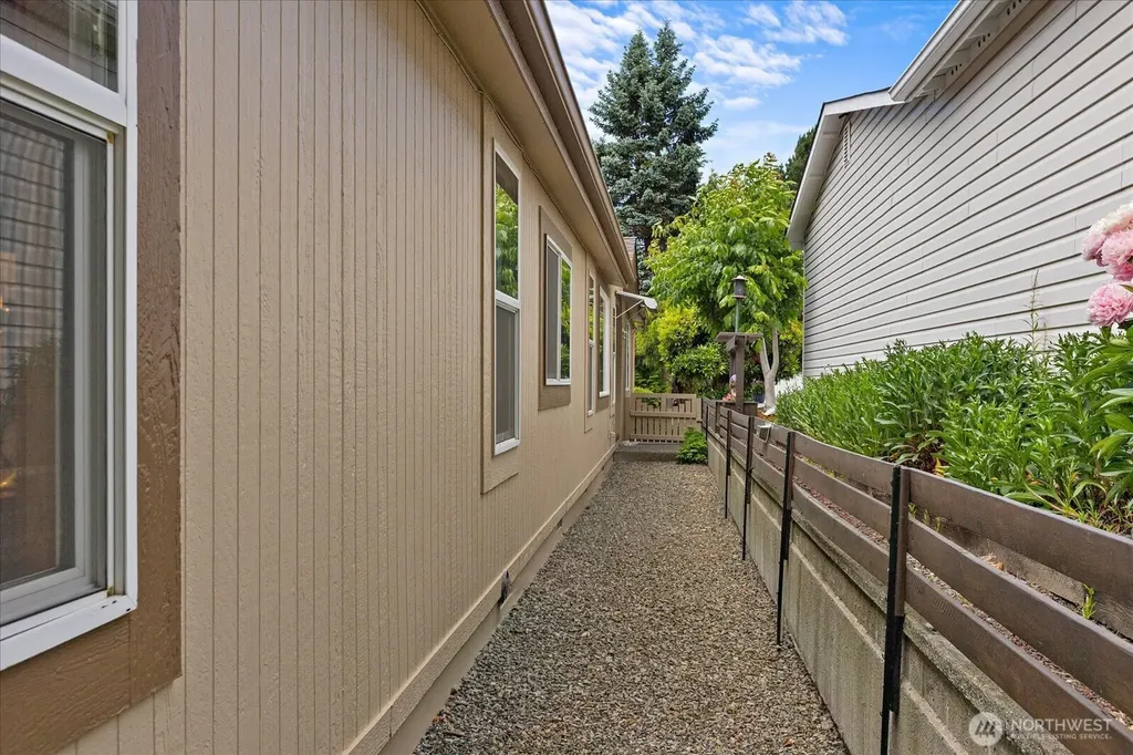 24201 8th Place W Bothell WA 98021