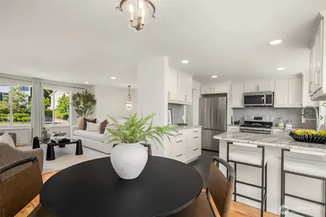 413 9th Avenue Kirkland WA 98033