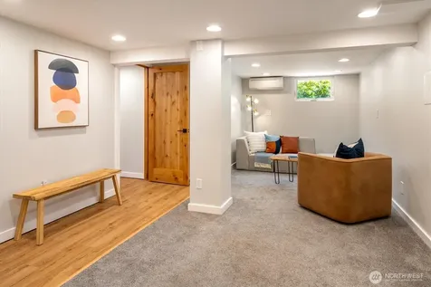 7264 27th Avenue NE Seattle WA 98115