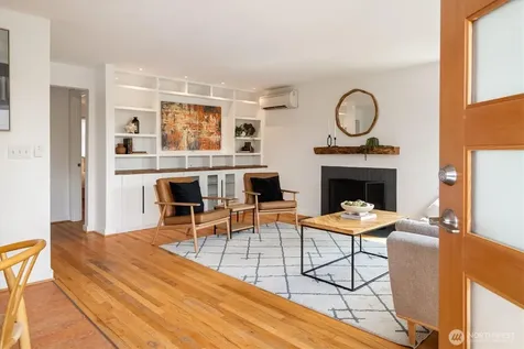 7264 27th Avenue NE Seattle WA 98115