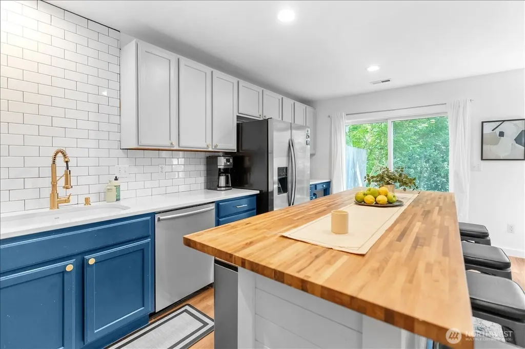 19306 75th Street E Bonney Lake WA 98391