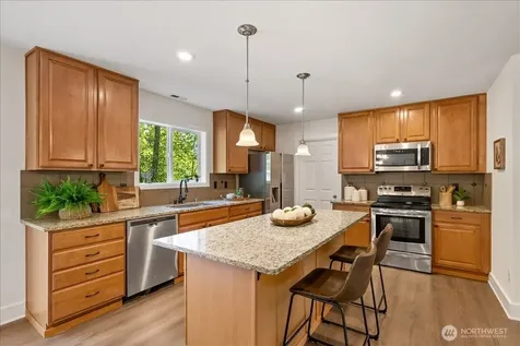 2711 105th Avenue SE Lake Stevens WA 98258