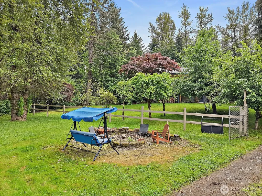 16624 SE 240th Street Kent WA 98042
