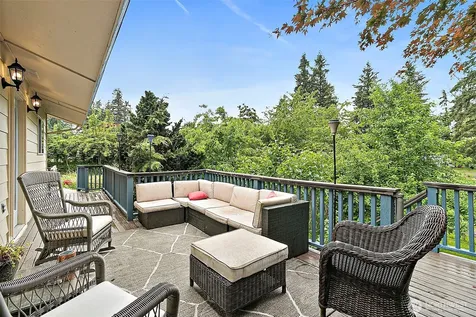 16624 SE 240th Street Kent WA 98042