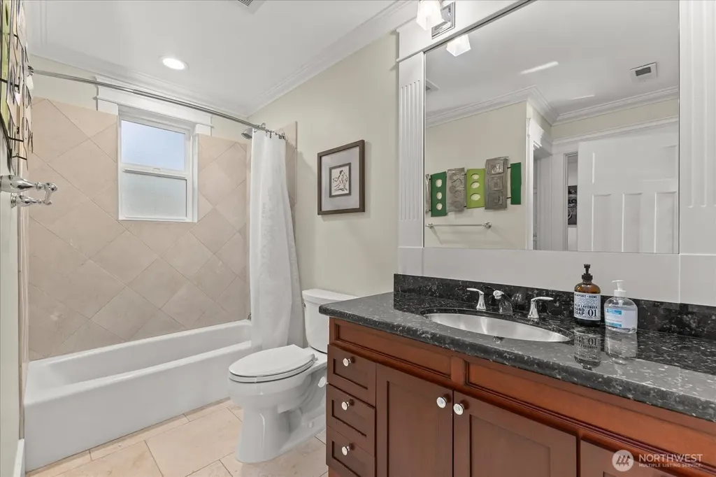 400 NE 50th Street Seattle WA 98105