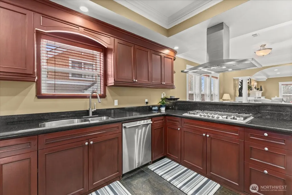 400 NE 50th Street Seattle WA 98105
