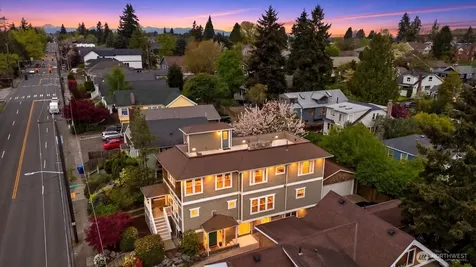 400 NE 50th Street Seattle WA 98105