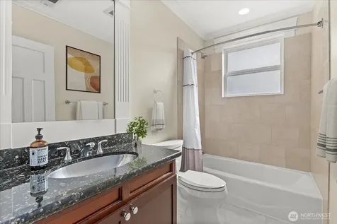 400 NE 50th Street Seattle WA 98105