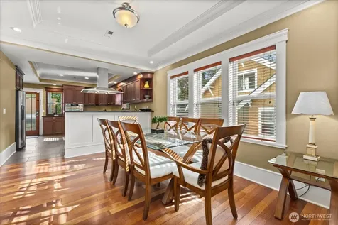 400 NE 50th Street Seattle WA 98105