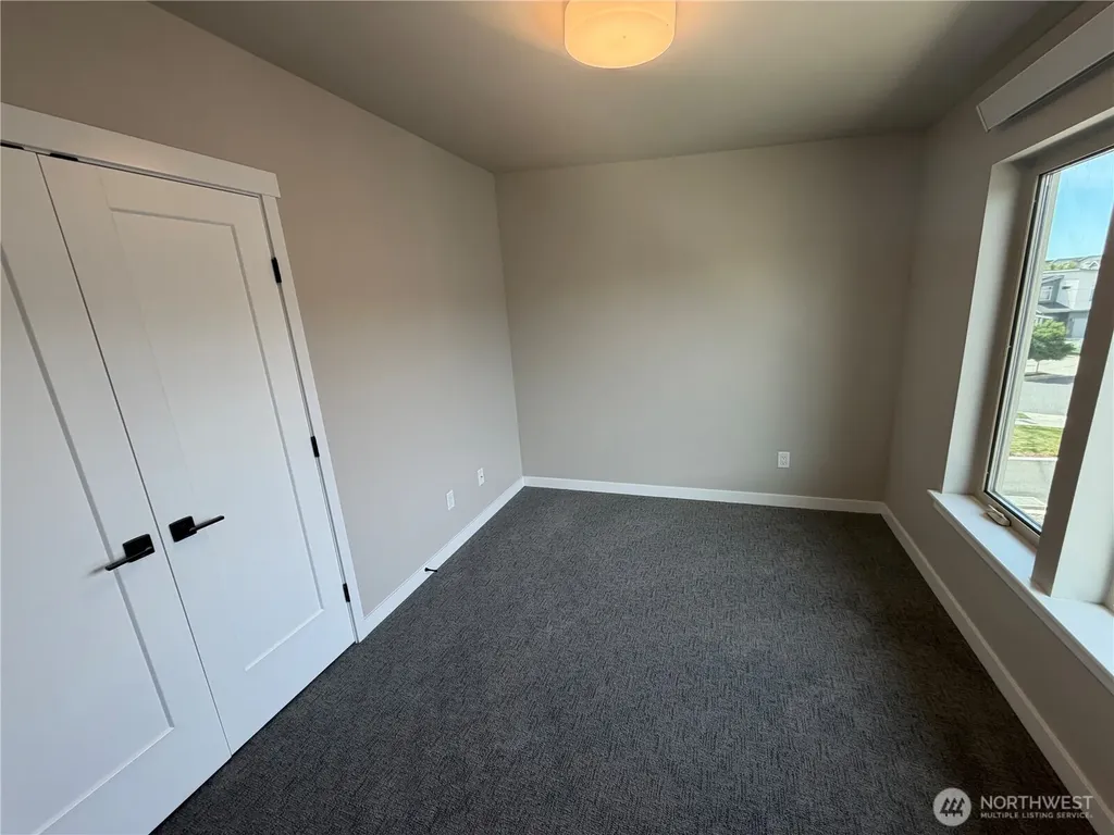 680 W Kline Road Bellingham WA 98226