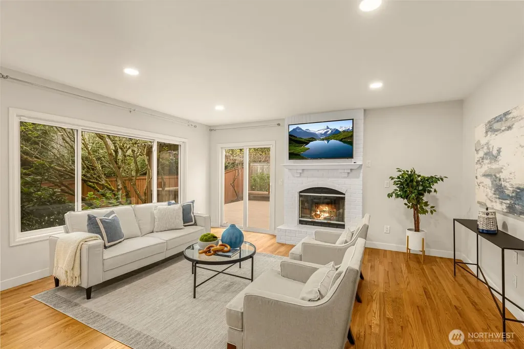 15409 101st Place NE Bothell WA 98011