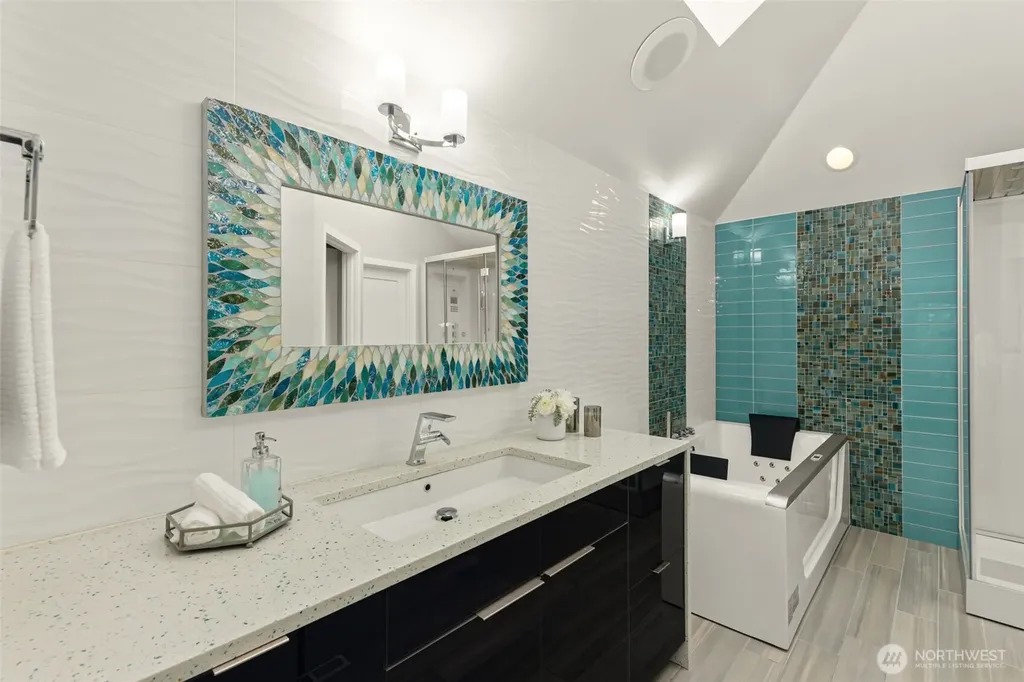 15409 101st Place NE Bothell WA 98011