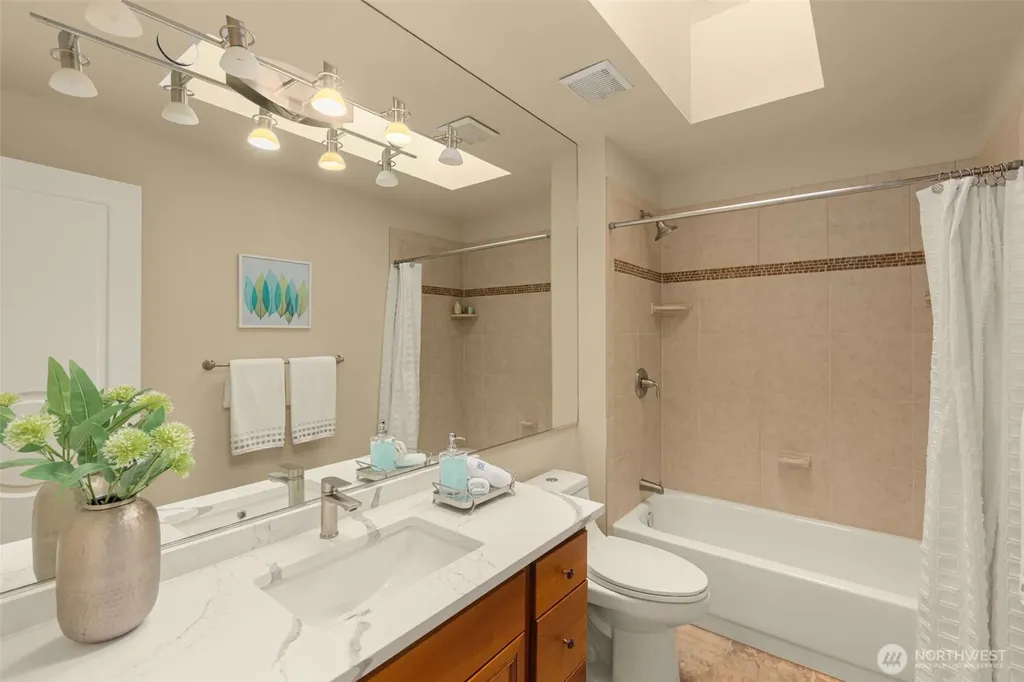 15409 101st Place NE Bothell WA 98011