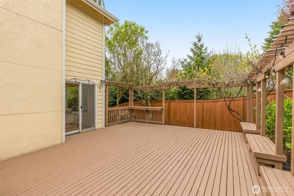 15409 101st Place NE Bothell WA 98011