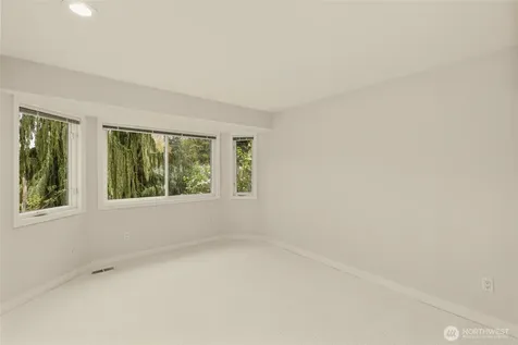 15409 101st Place NE Bothell WA 98011