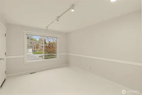 15409 101st Place NE Bothell WA 98011