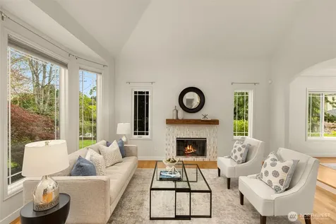 15409 101st Place NE Bothell WA 98011