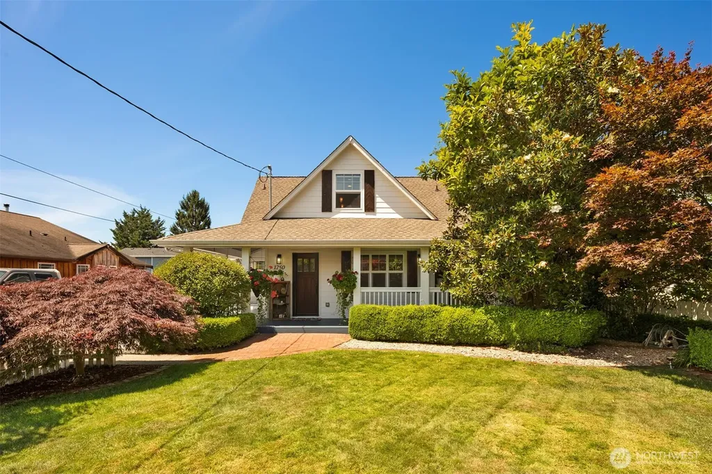 1750 Pioneer Street Enumclaw WA 98022