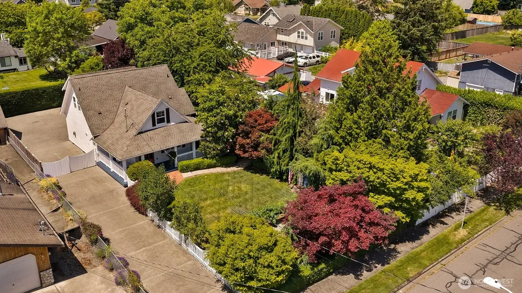 1750 Pioneer Street Enumclaw WA 98022
