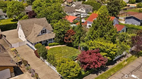 1750 Pioneer Street Enumclaw WA 98022