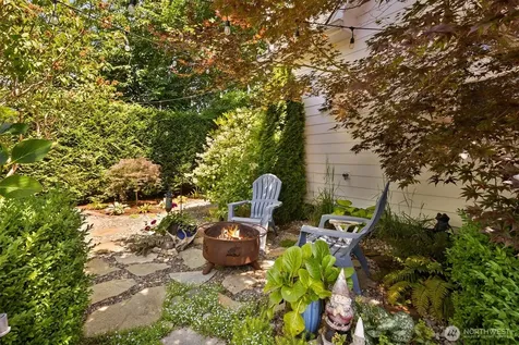 1750 Pioneer Street Enumclaw WA 98022