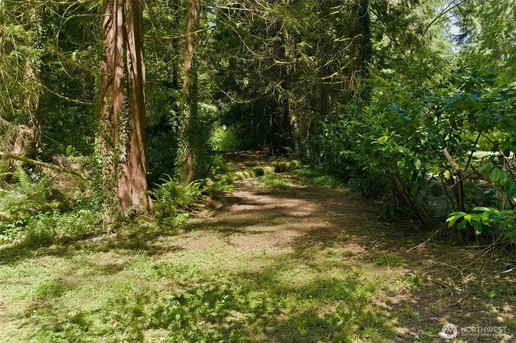 605 SW Lake Roesiger Road Snohomish WA 98290