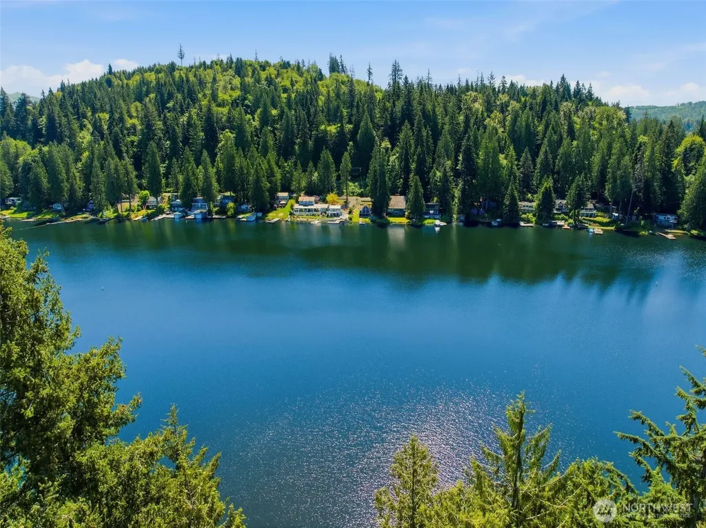 605 SW Lake Roesiger Road Snohomish WA 98290