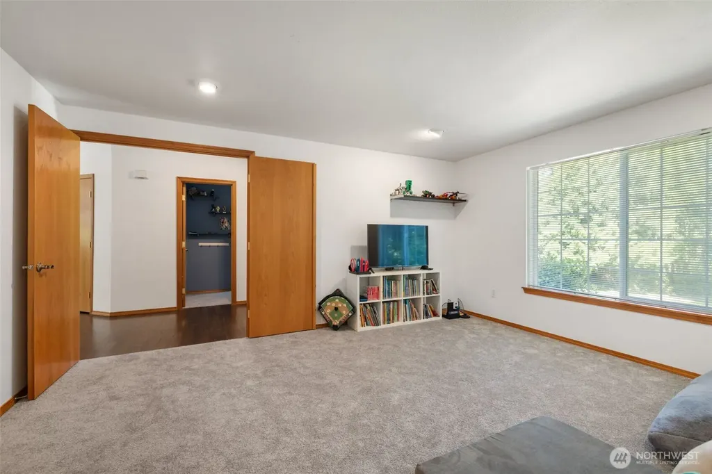 9193 SE Willock Road Olalla WA 98359