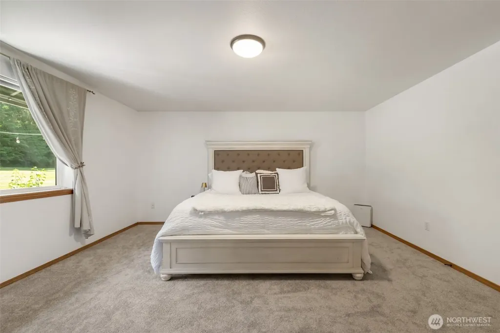 9193 SE Willock Road Olalla WA 98359