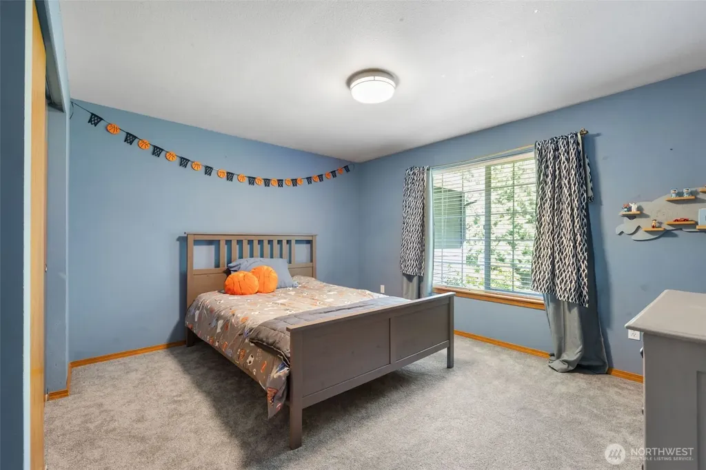 9193 SE Willock Road Olalla WA 98359