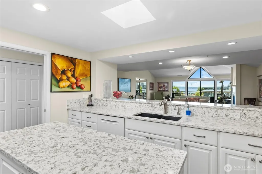 110 James Street Edmonds WA 98020