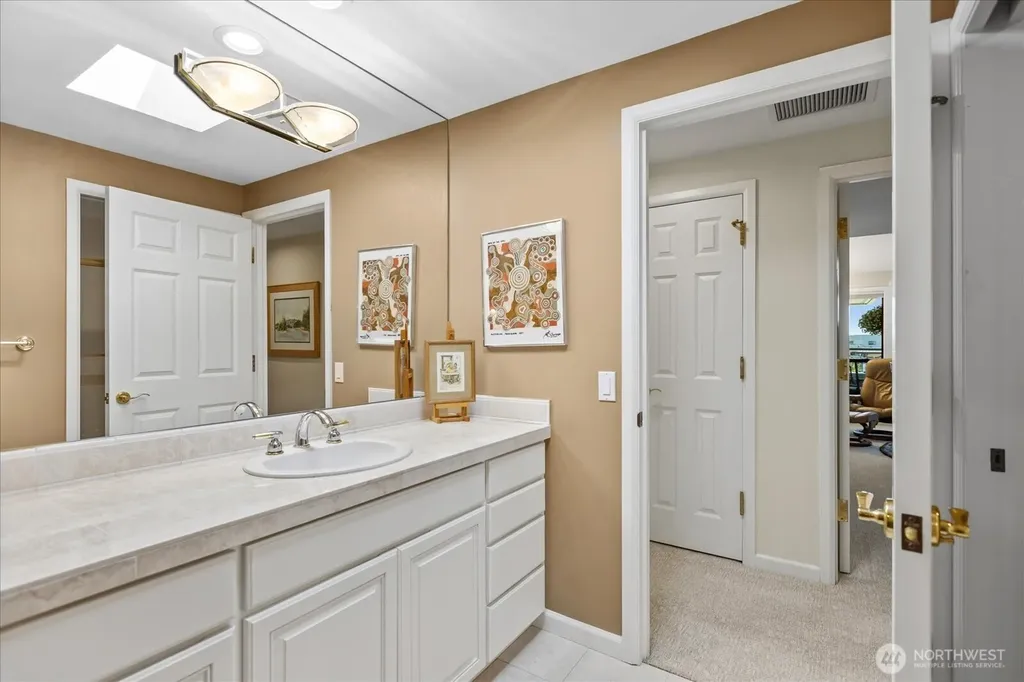110 James Street Edmonds WA 98020