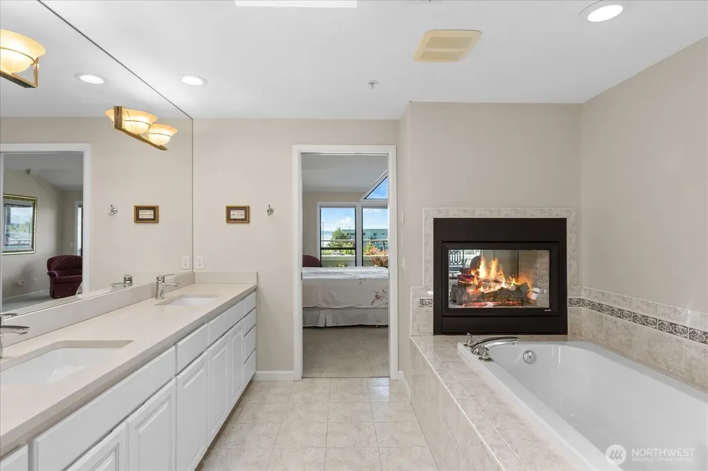 110 James Street Edmonds WA 98020