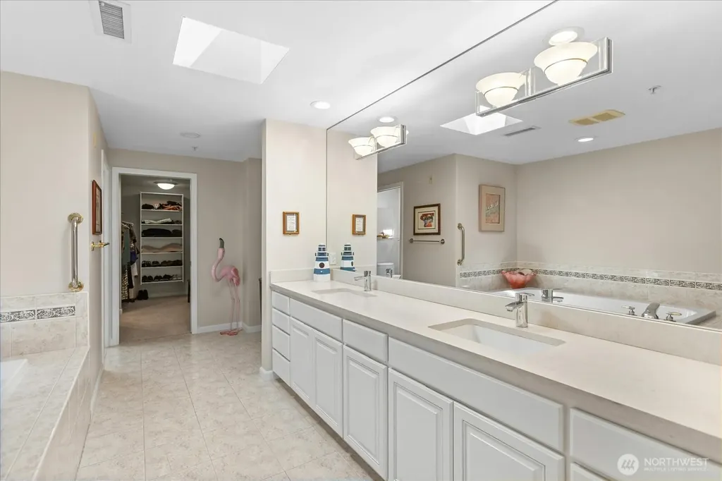 110 James Street Edmonds WA 98020